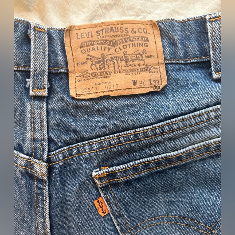 RARE VINTAGE Orange tab Levi’s shorts